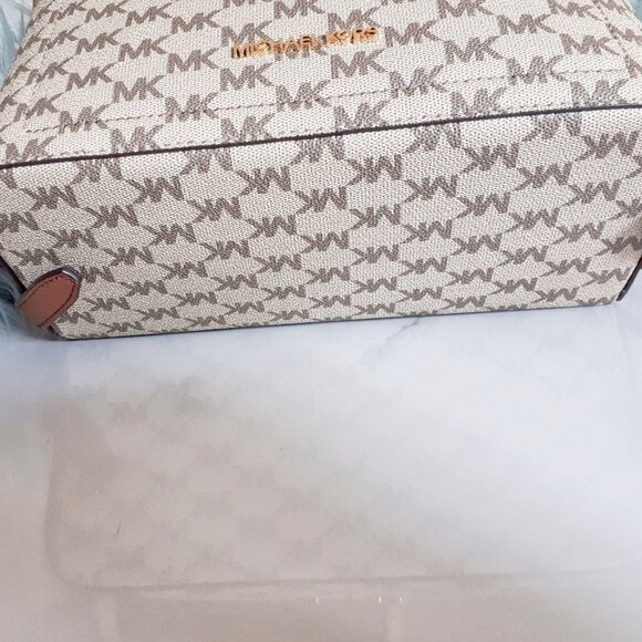 NWT MICHAEL Michael Kors brown & cream convertible backpack handbag - Picture 5 of 9